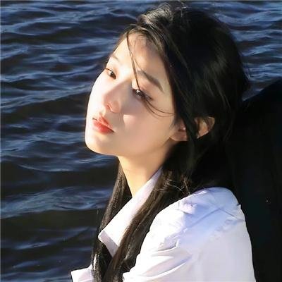 低沉的天空